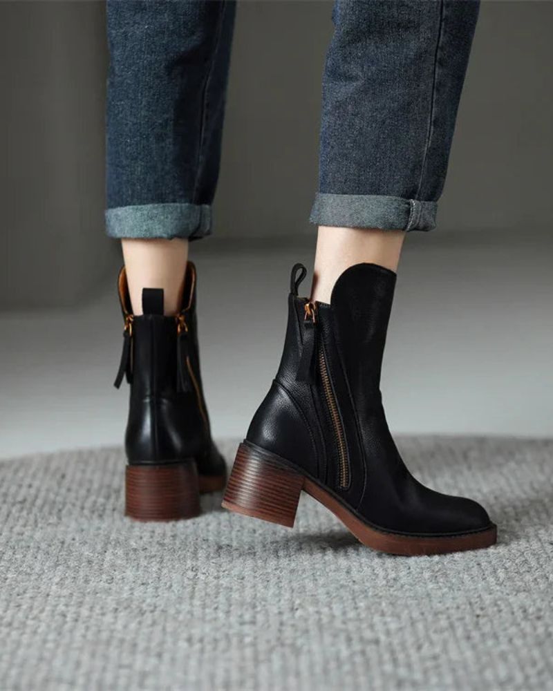 Bo | Classic Black Leather Ankle Boot with Elegant Heel