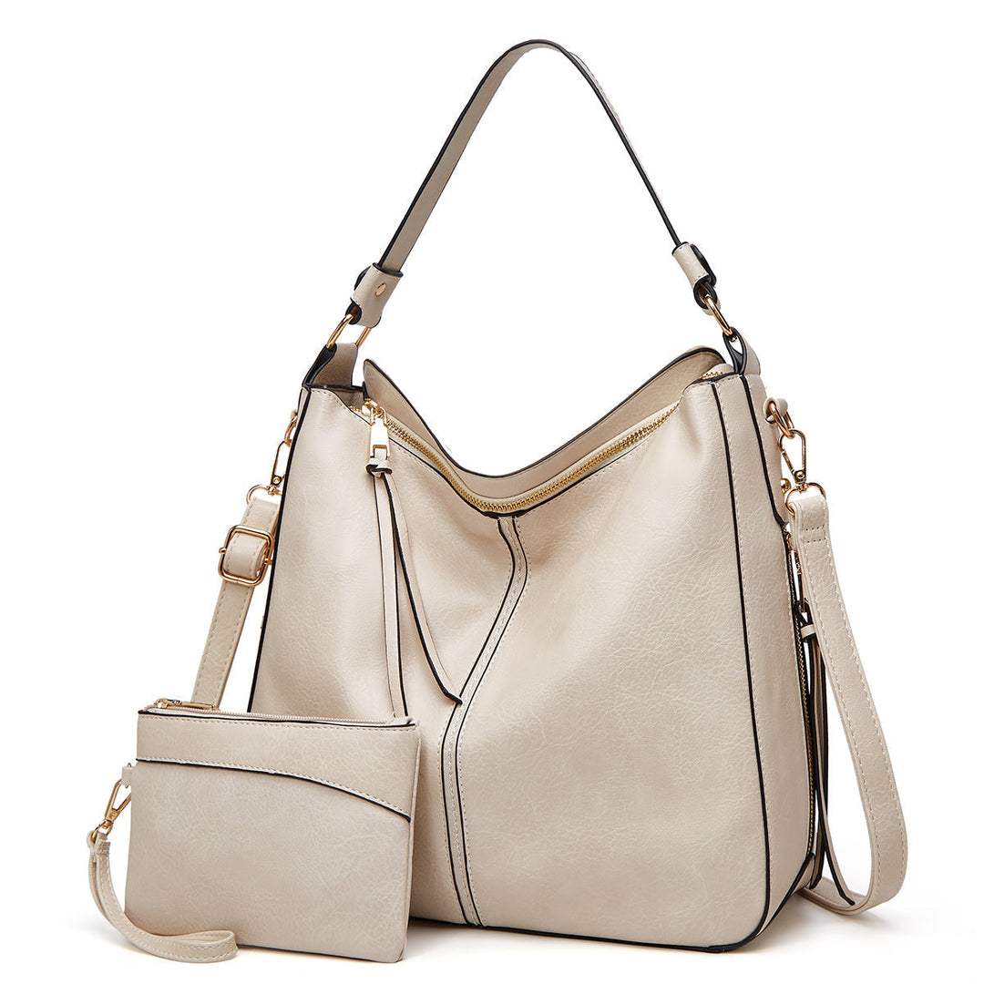 Luna™ - Elegant and spacious leather bag